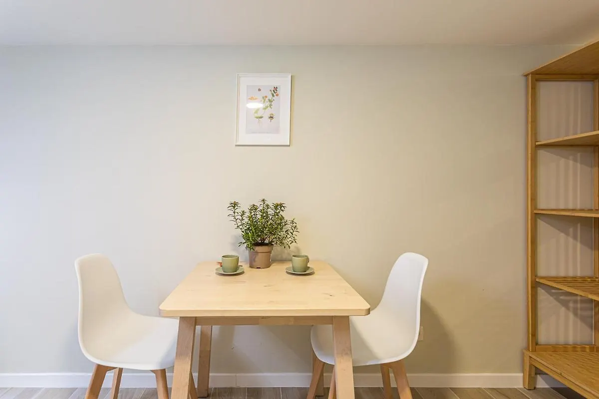 Studio1 Van Lerius Antwerp Apartment